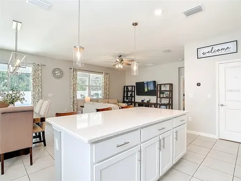 9526 Clarkwild Place Seffner FL 33584