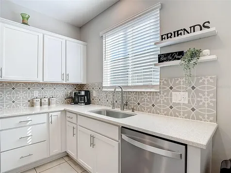 9526 Clarkwild Place Seffner FL 33584