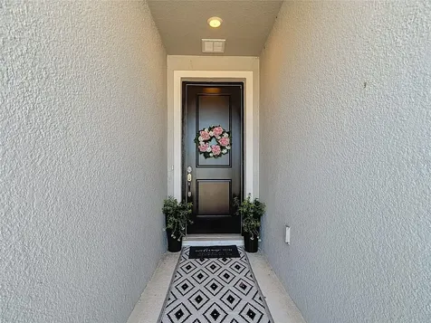 9526 Clarkwild Place Seffner FL 33584
