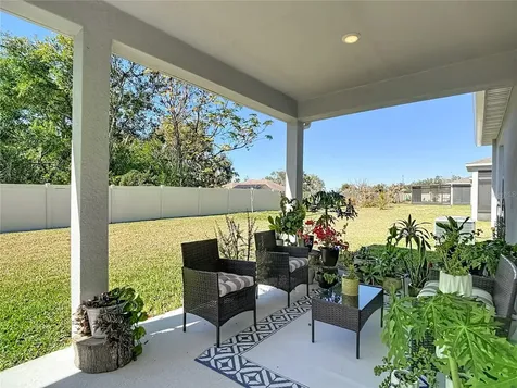 9526 Clarkwild Place Seffner FL 33584