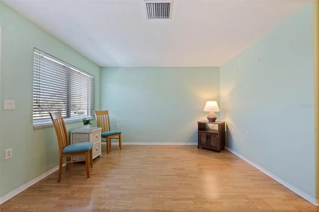 8221 112th Street Seminole FL 33772