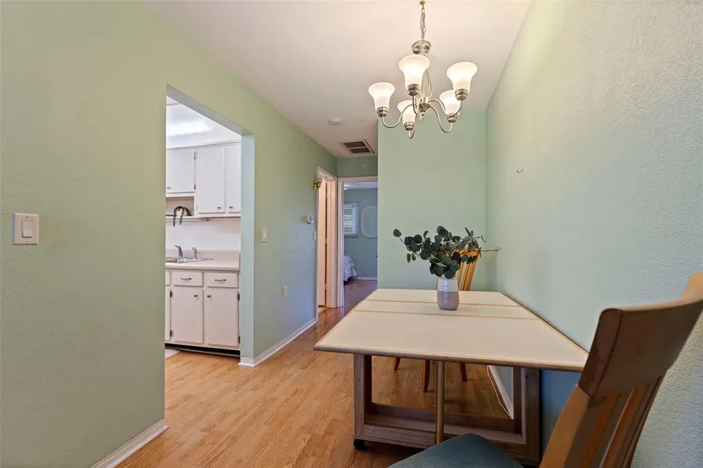 8221 112th Street Seminole FL 33772