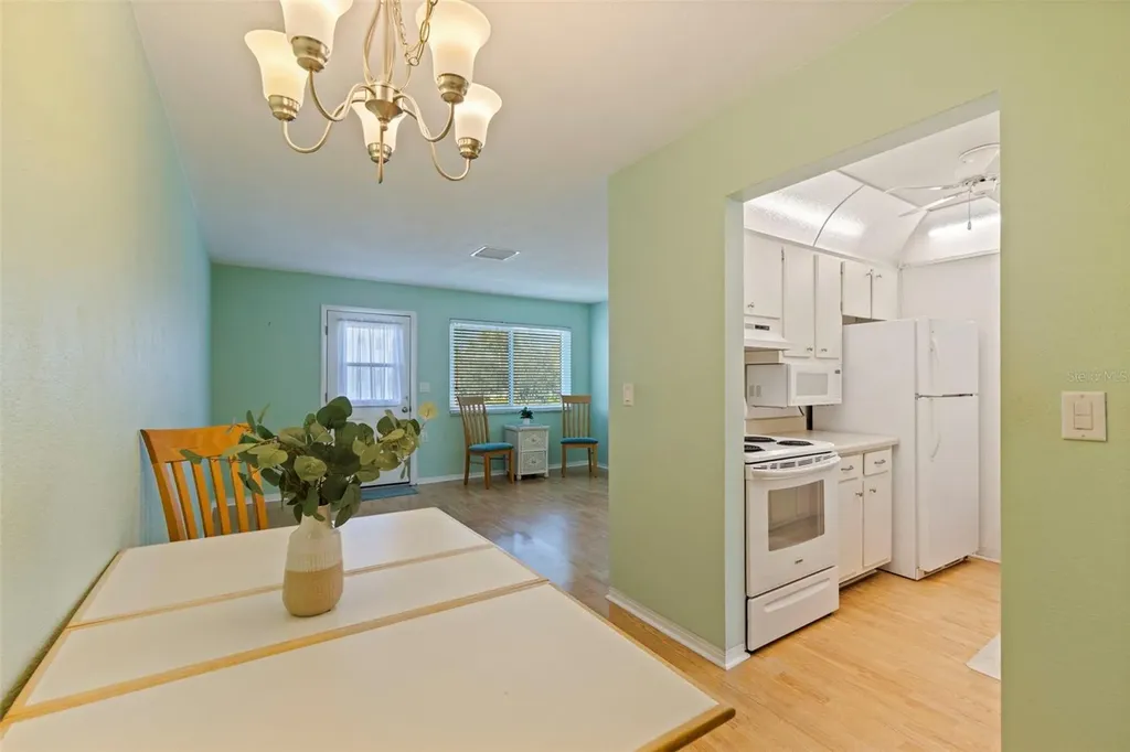 8221 112th Street Seminole FL 33772