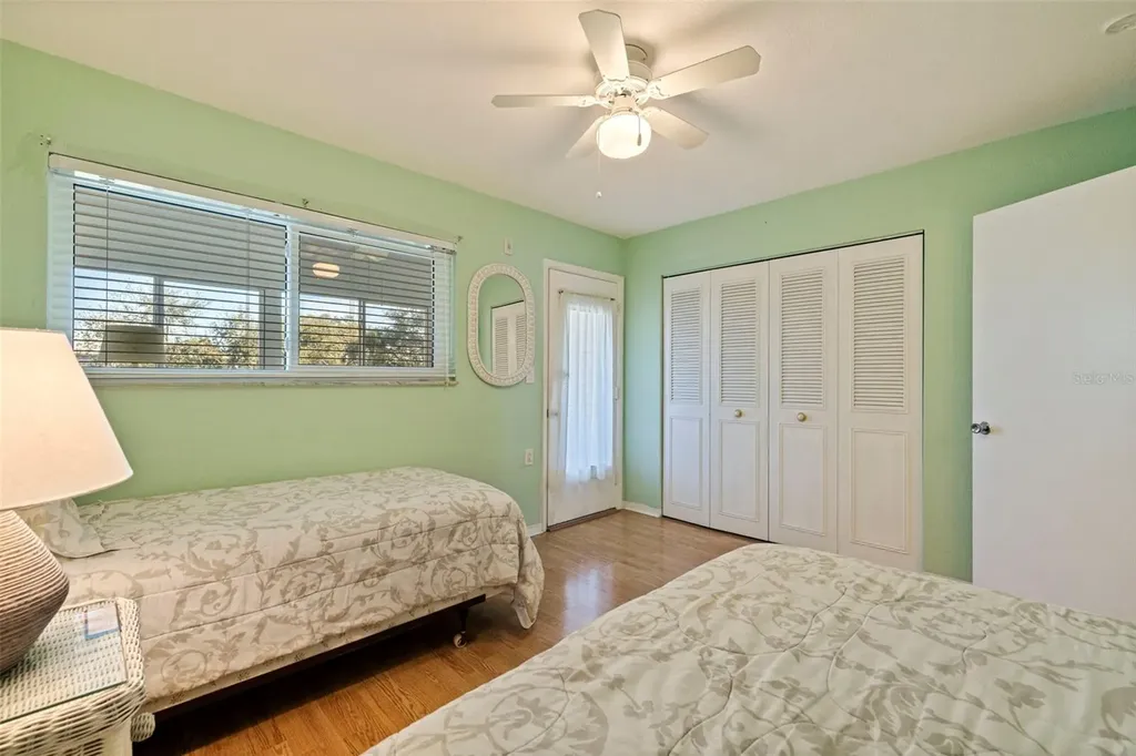 8221 112th Street Seminole FL 33772