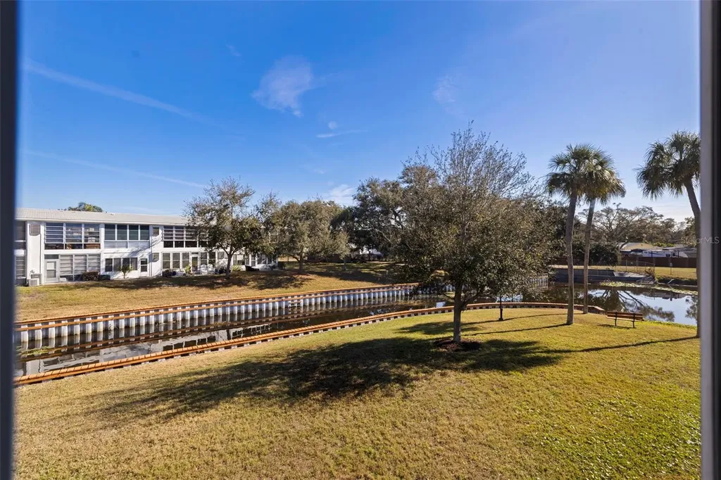8221 112th Street Seminole FL 33772