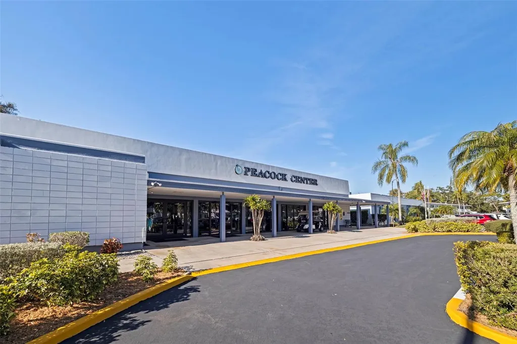 8221 112th Street Seminole FL 33772