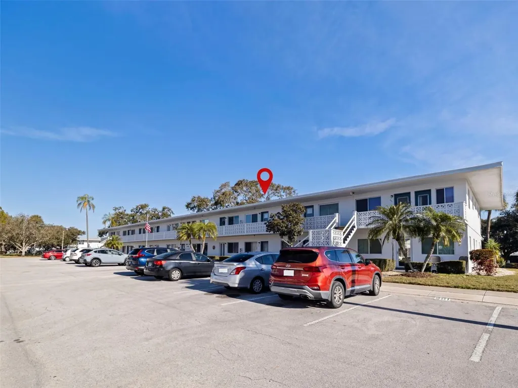8221 112th Street Seminole FL 33772