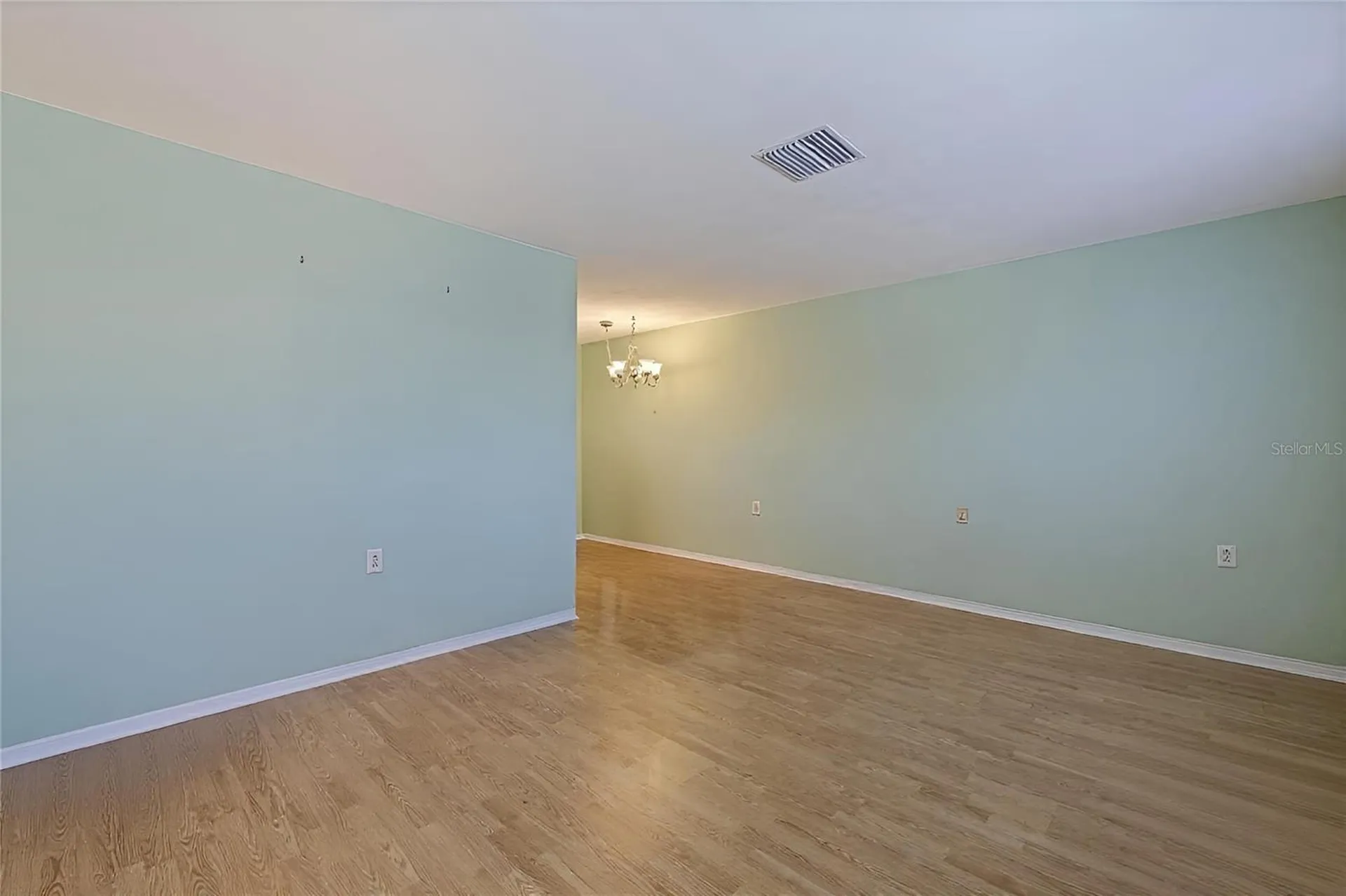 8221 112th Street Seminole FL 33772
