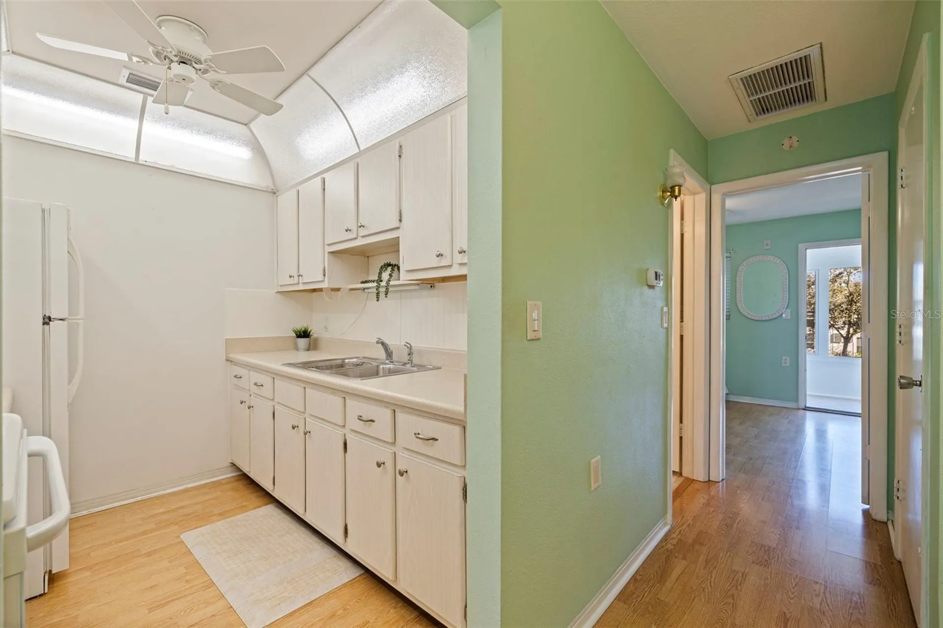 8221 112th Street Seminole FL 33772