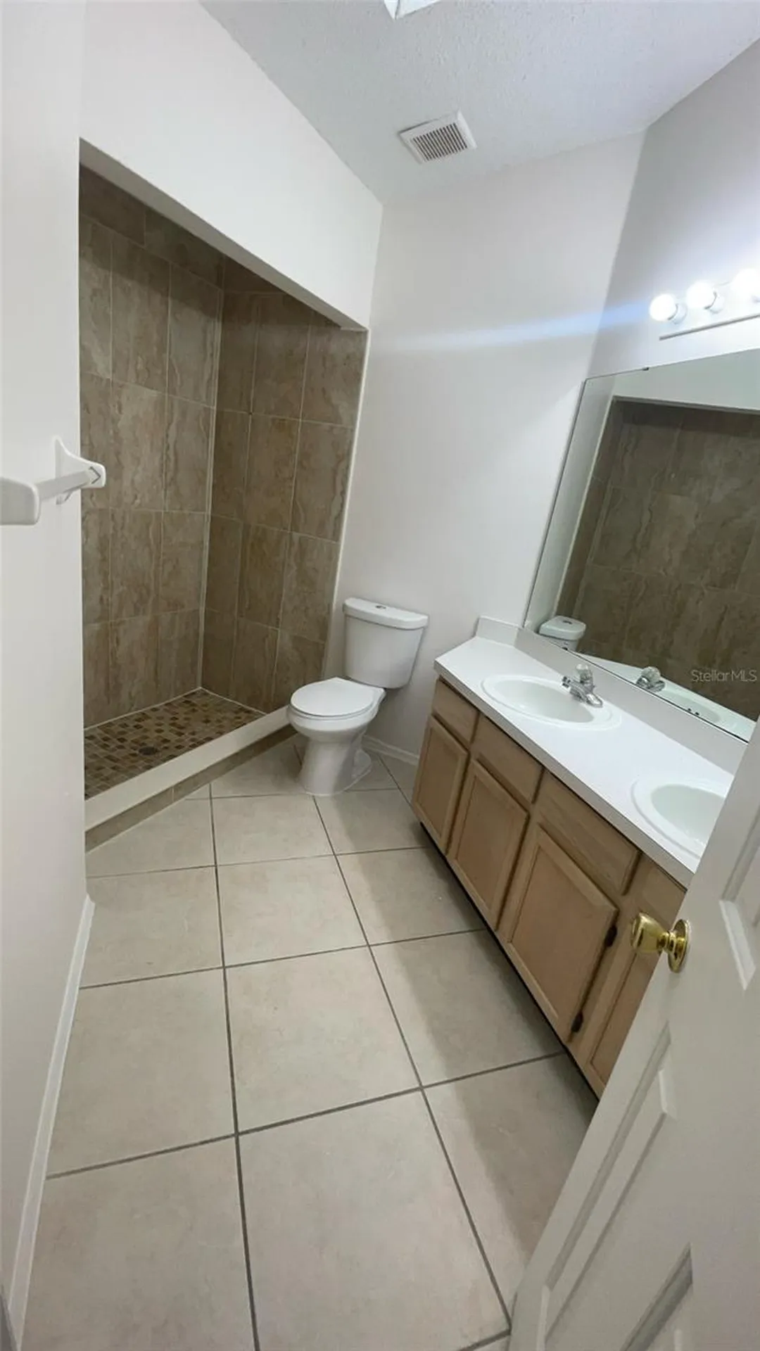 3236 Brewster Drive Kissimmee FL 34743