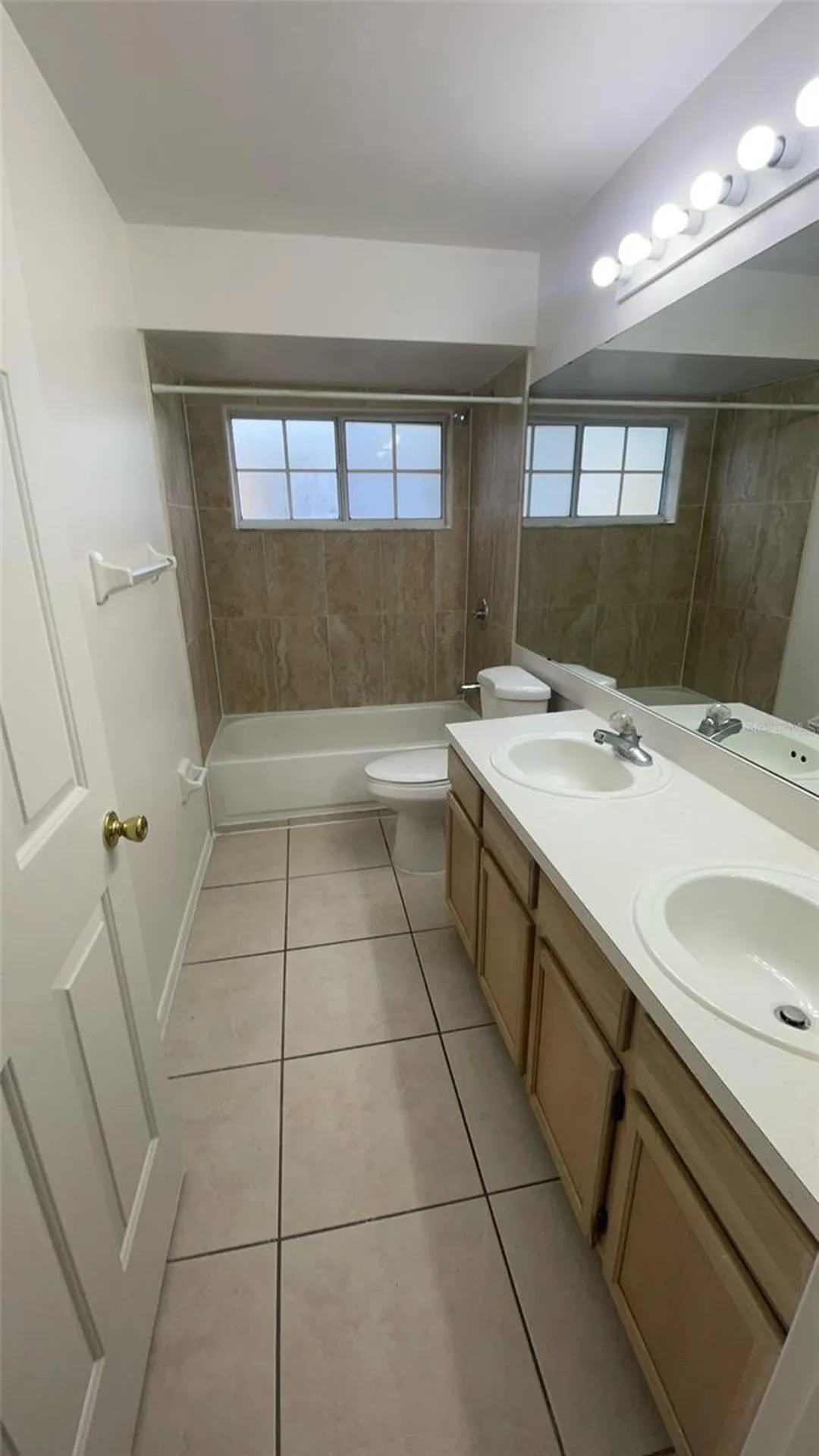 3236 Brewster Drive Kissimmee FL 34743