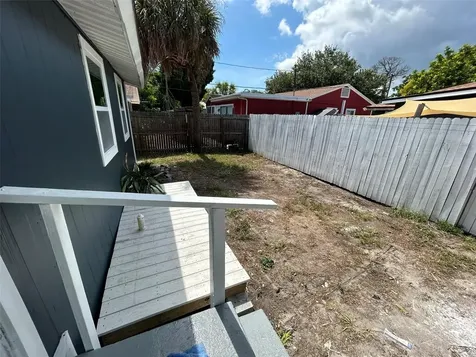 626 29th Avenue S St Petersburg FL 33705