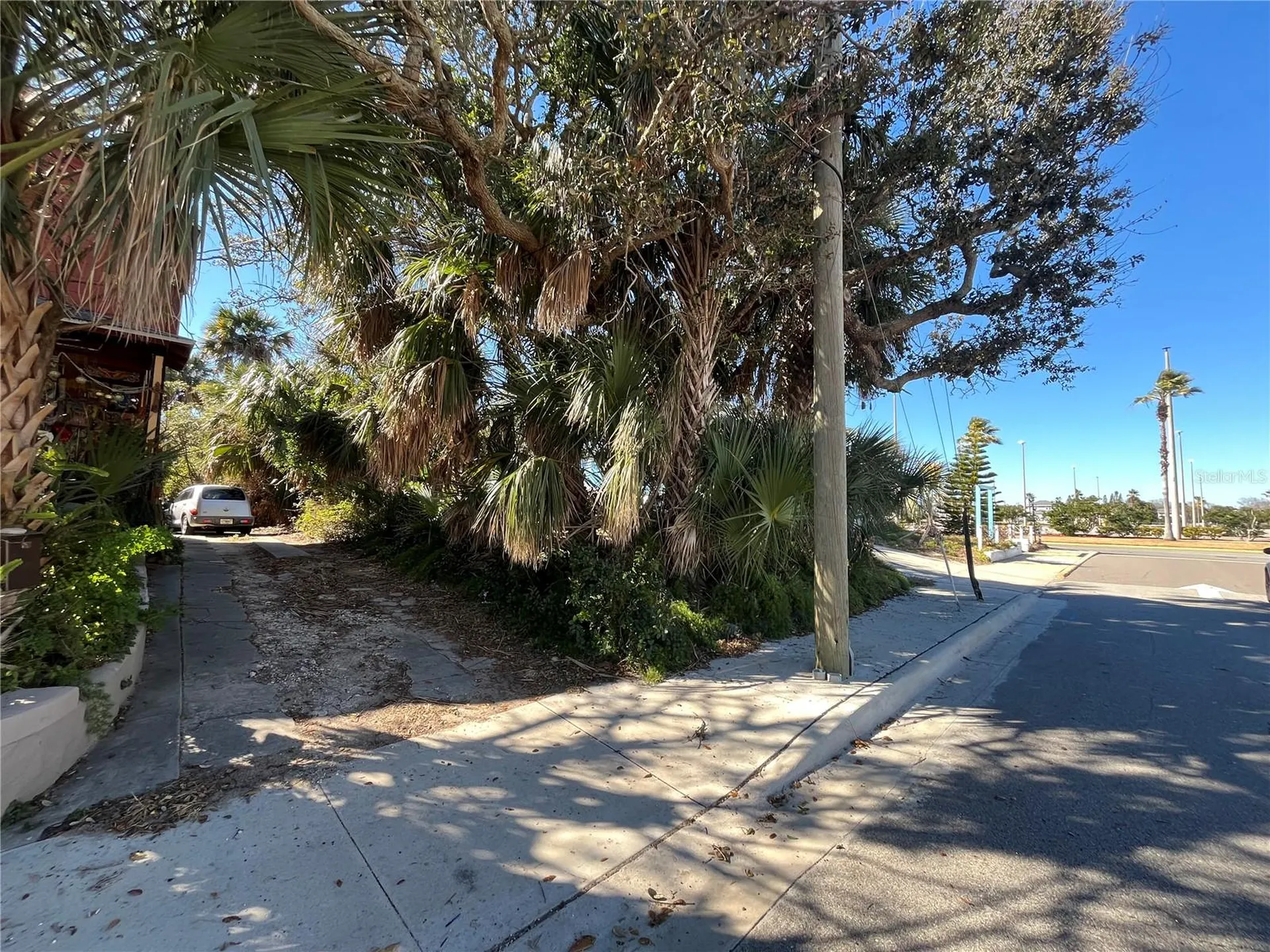 N Hollywood Avenue Daytona Beach FL 32118