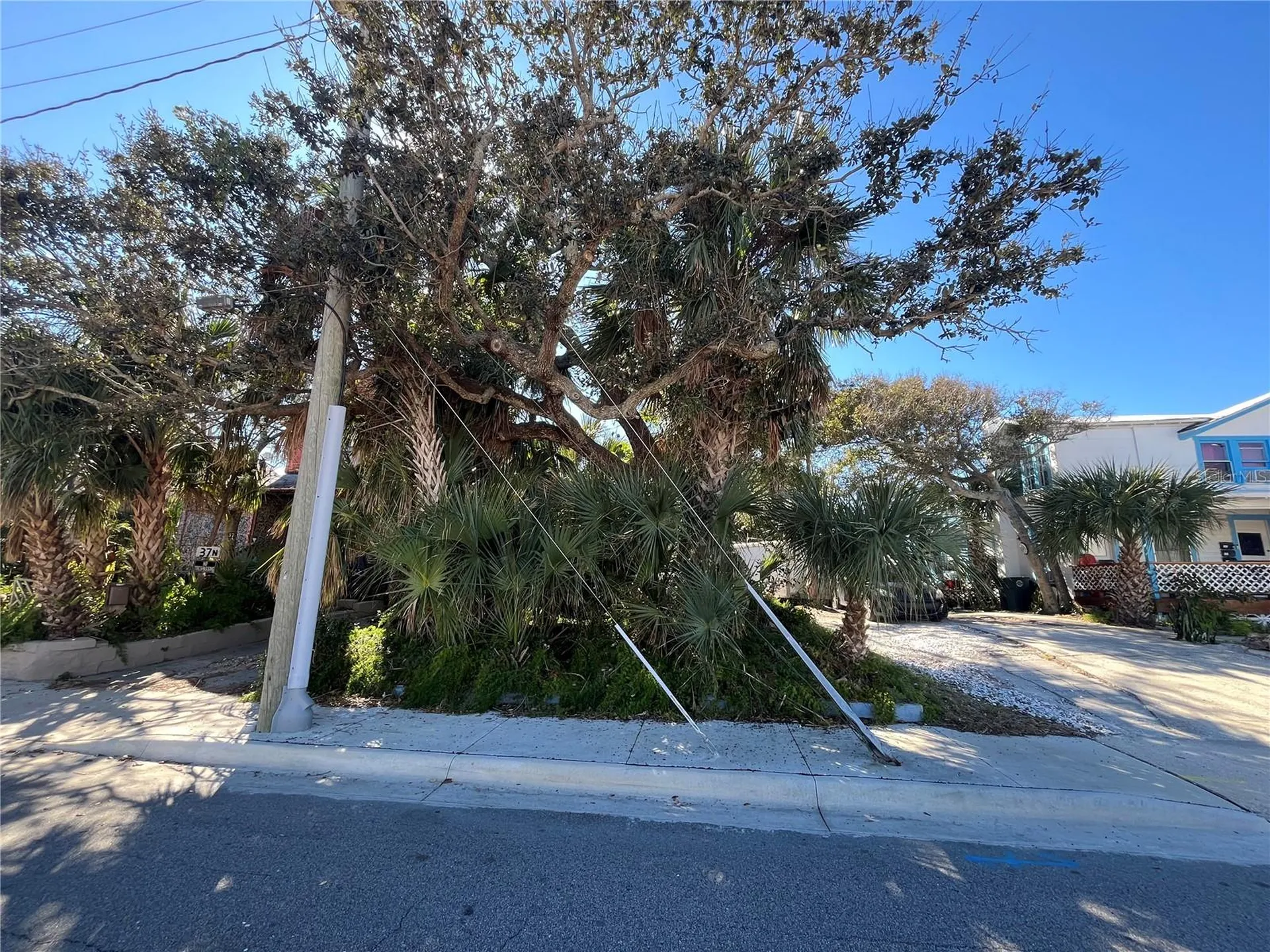 N Hollywood Avenue Daytona Beach FL 32118
