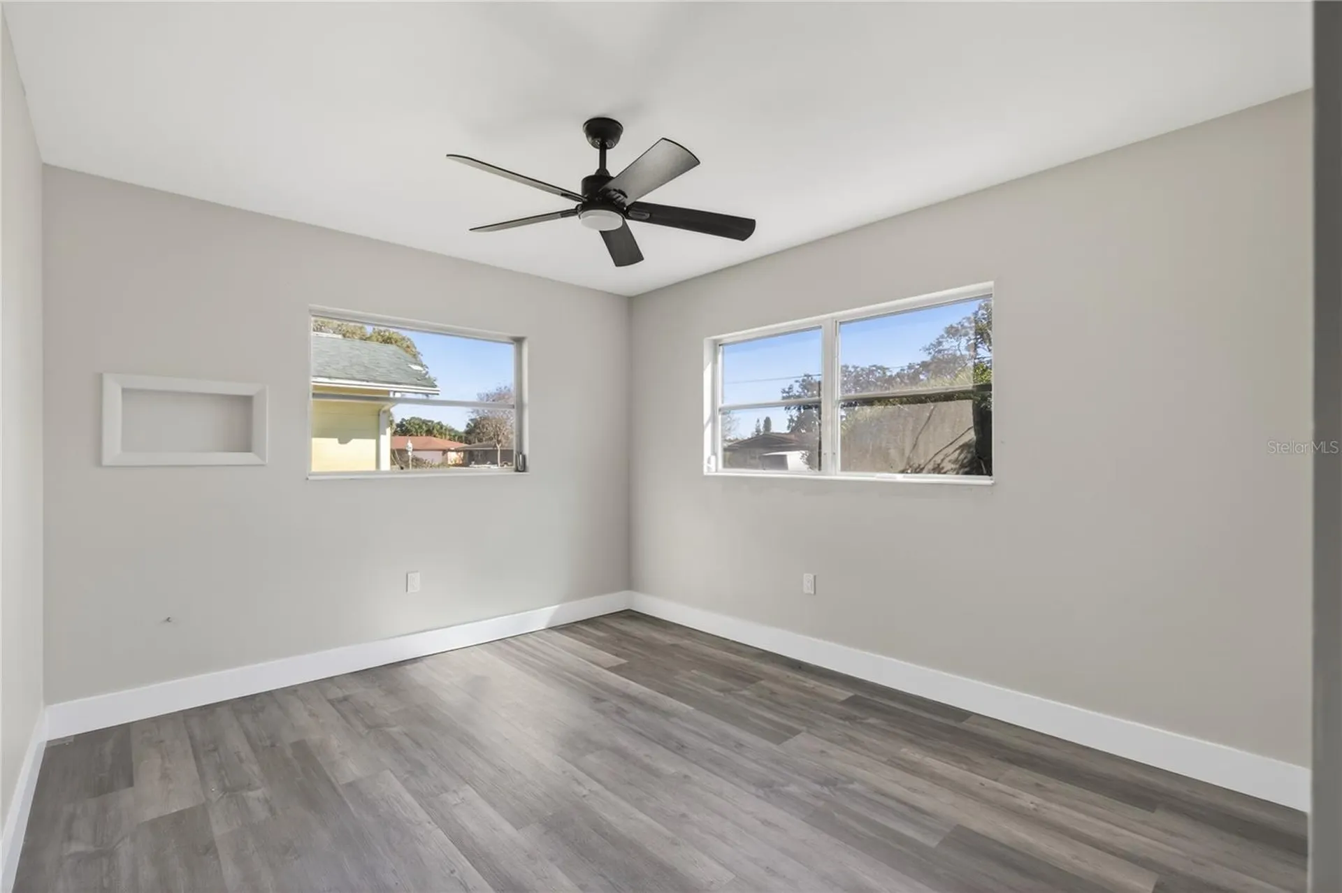 1503 Canal Court Tavares FL 32778