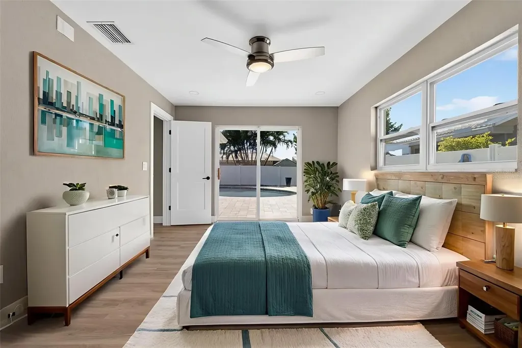 2161 Wateroak Drive N Clearwater FL 33764