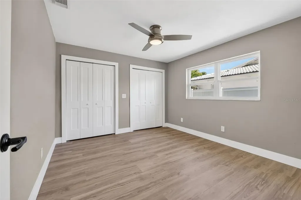 2161 Wateroak Drive N Clearwater FL 33764
