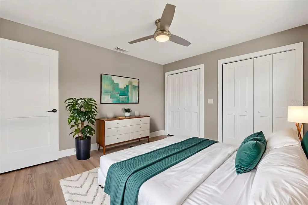 2161 Wateroak Drive N Clearwater FL 33764
