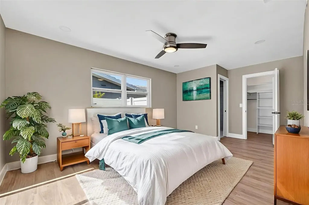 2161 Wateroak Drive N Clearwater FL 33764