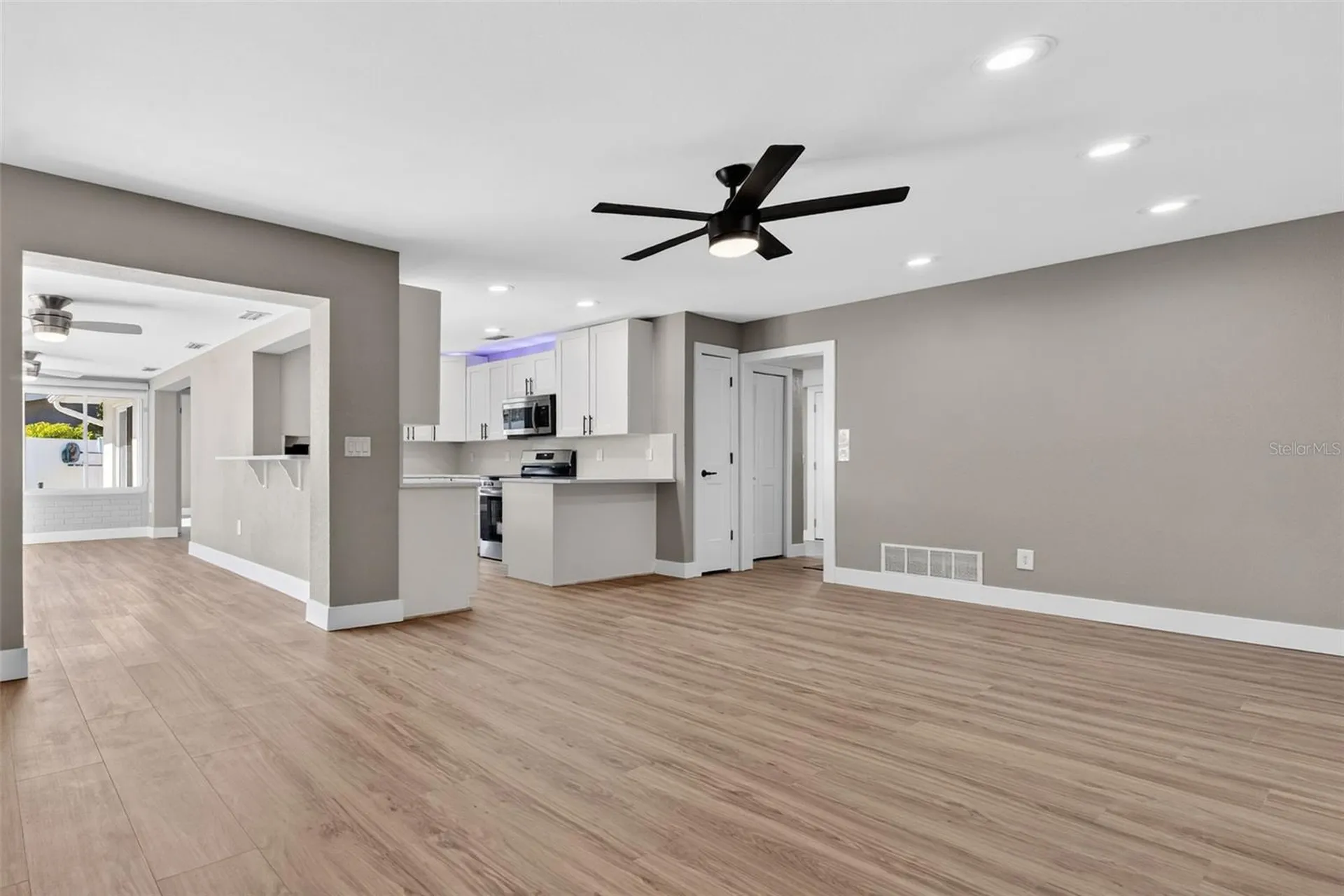 2161 Wateroak Drive N Clearwater FL 33764