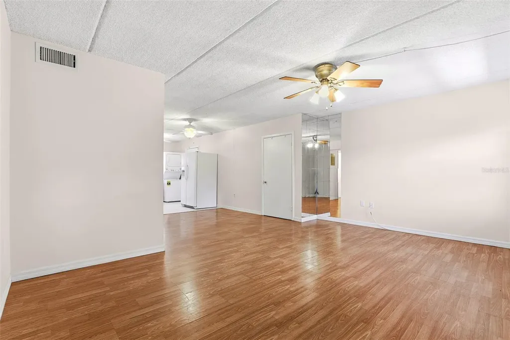 525 Conway Road Orlando FL 32807