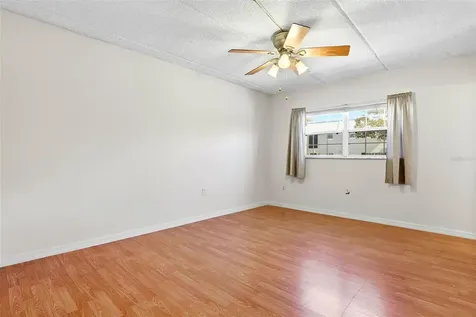 525 Conway Road Orlando FL 32807