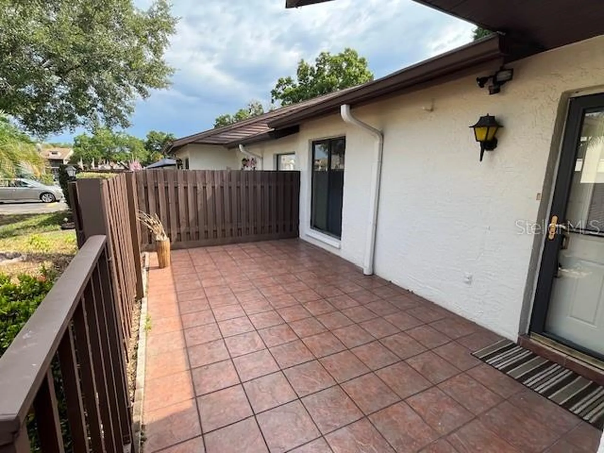 1725 Pine Ridge Way E Palm Harbor FL 34684