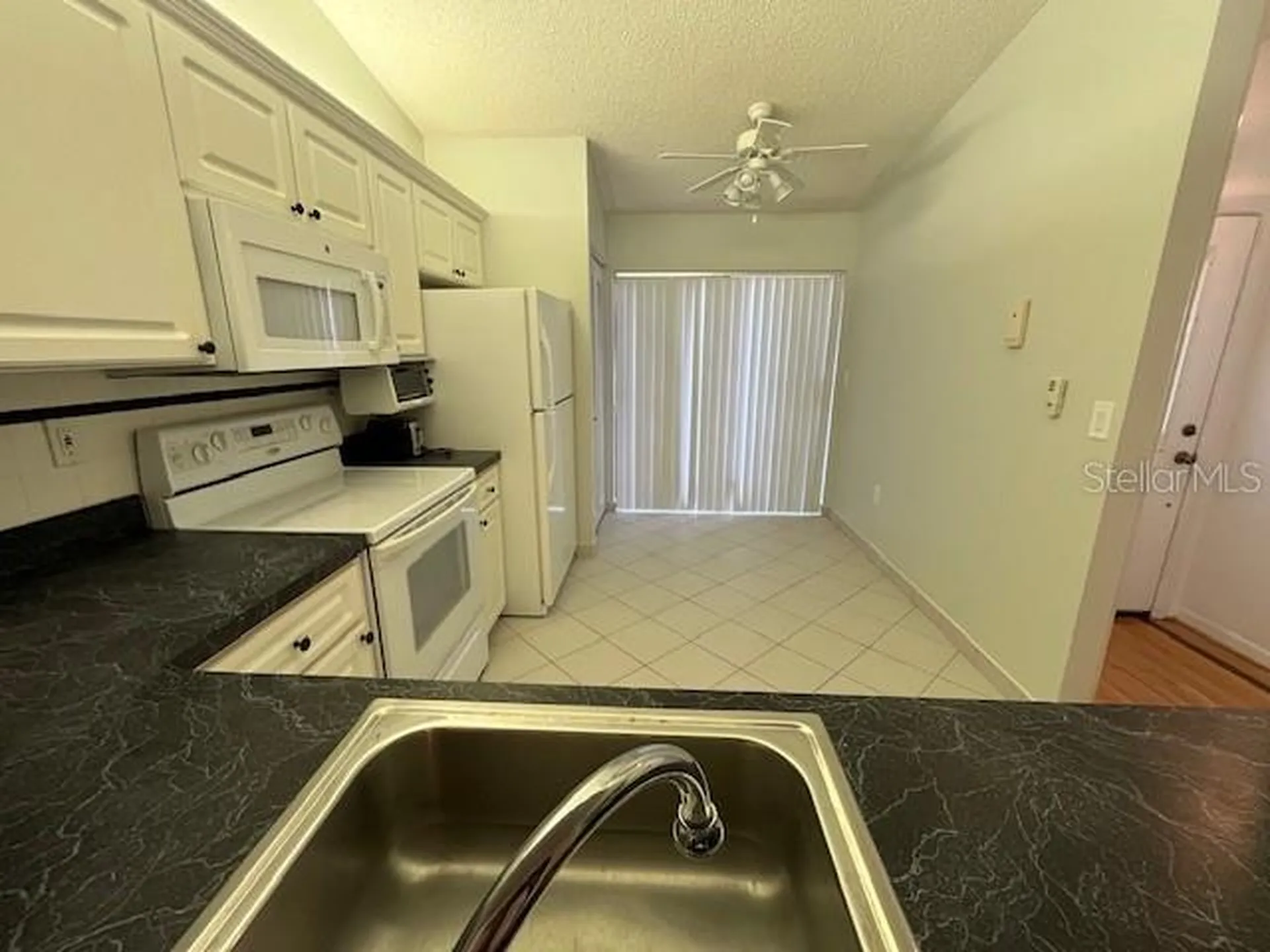 1725 Pine Ridge Way E Palm Harbor FL 34684