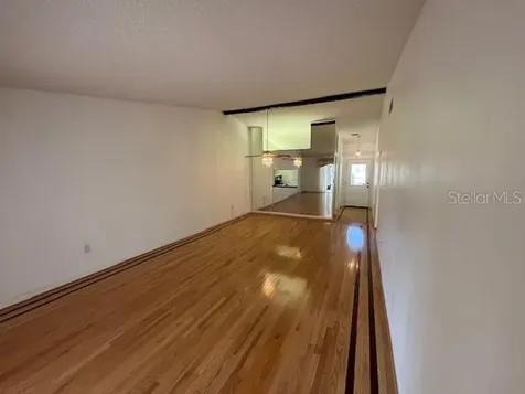 1725 Pine Ridge Way E Palm Harbor FL 34684