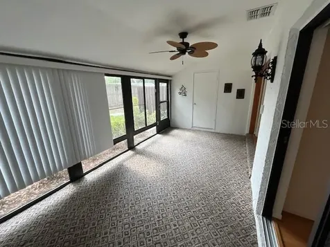 1725 Pine Ridge Way E Palm Harbor FL 34684