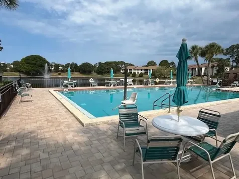 1725 Pine Ridge Way E Palm Harbor FL 34684