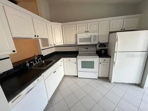 1725 Pine Ridge Way E Palm Harbor FL 34684