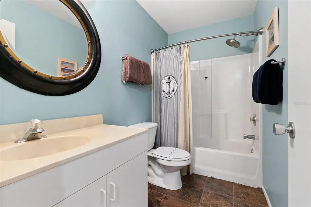 2511 Avenue C Bradenton Beach FL 34217