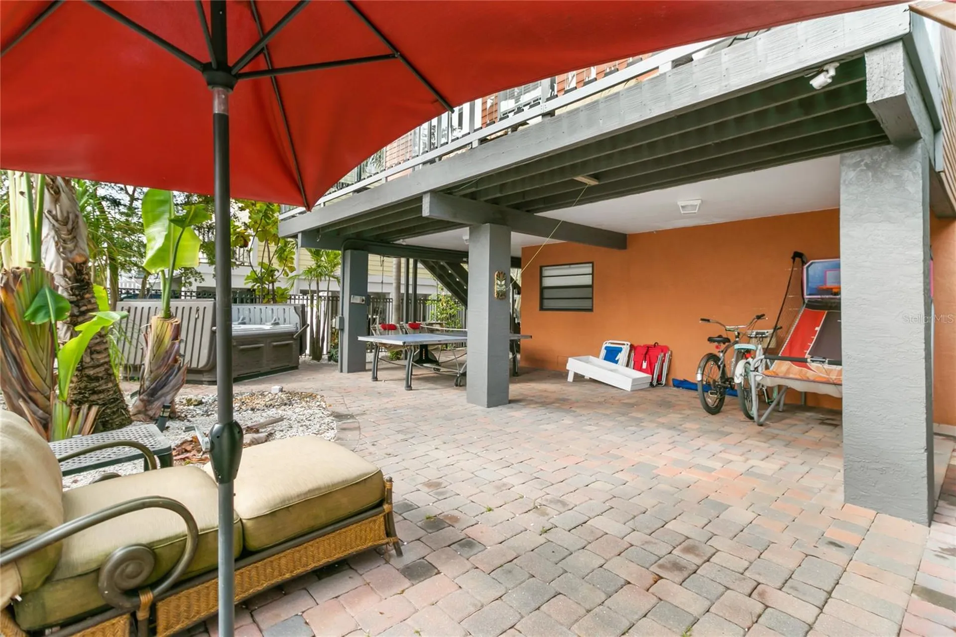 2511 Avenue C Bradenton Beach FL 34217