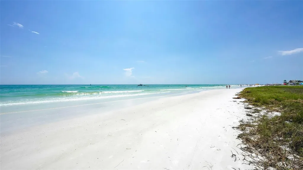 5247 Carmilfra Drive Sarasota FL 34231