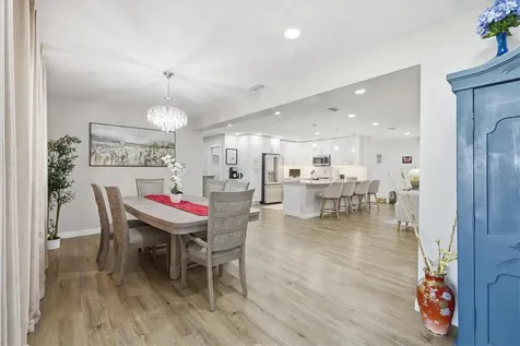 5247 Carmilfra Drive Sarasota FL 34231