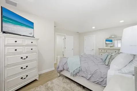 5247 Carmilfra Drive Sarasota FL 34231