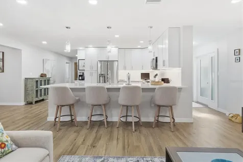 5247 Carmilfra Drive Sarasota FL 34231