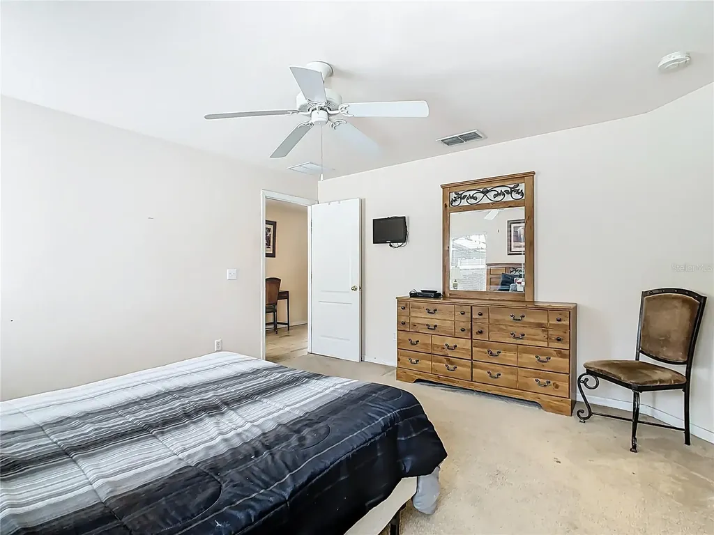 1958 Royal Ridge Drive Davenport FL 33896