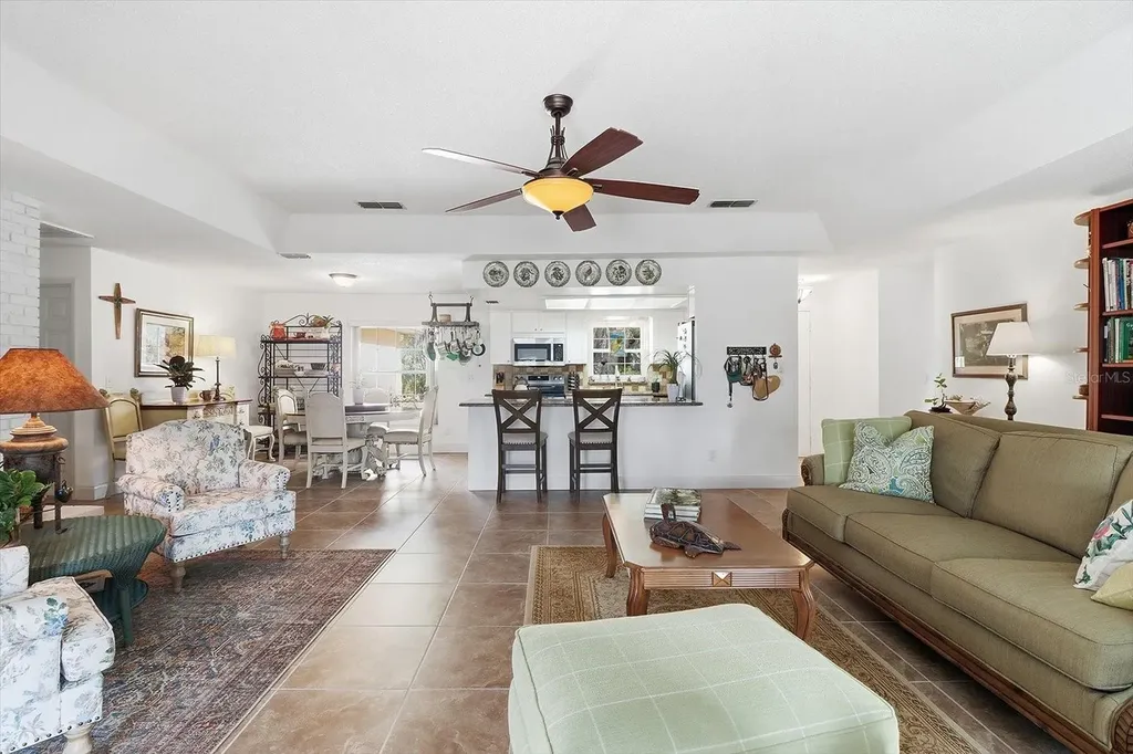 11290 W Amerindian Court Crystal River FL 34429