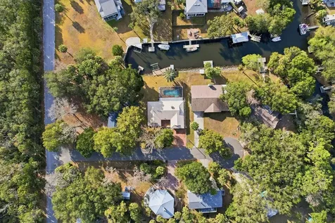 11290 W Amerindian Court Crystal River FL 34429
