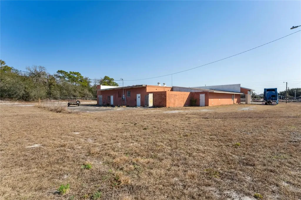 5273 Treiman Boulevard Dade City FL 33523