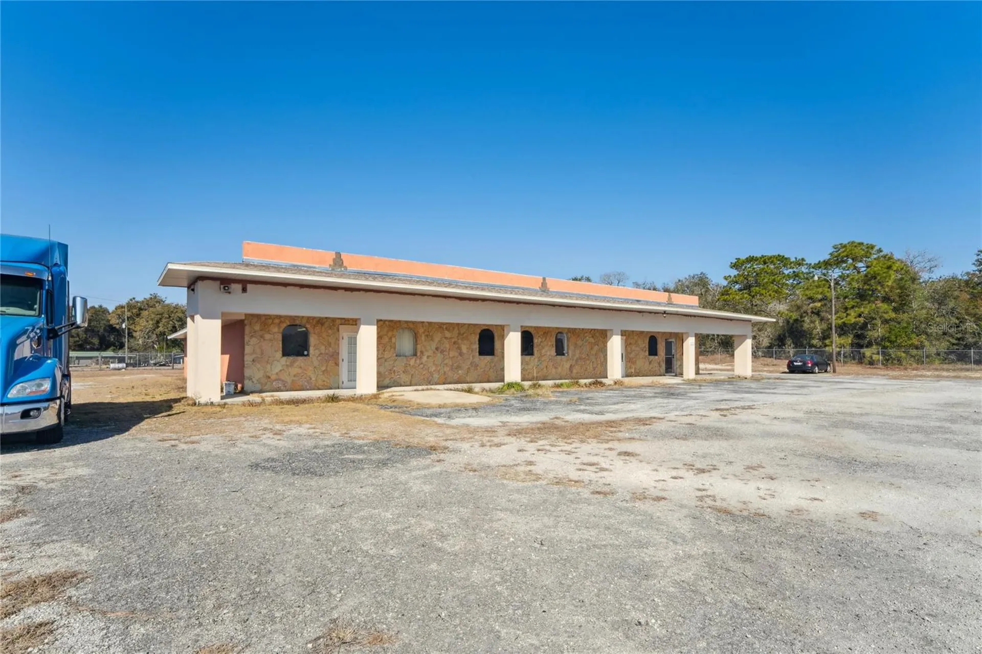 5273 Treiman Boulevard Dade City FL 33523
