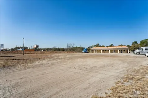 5273 Treiman Boulevard Dade City FL 33523
