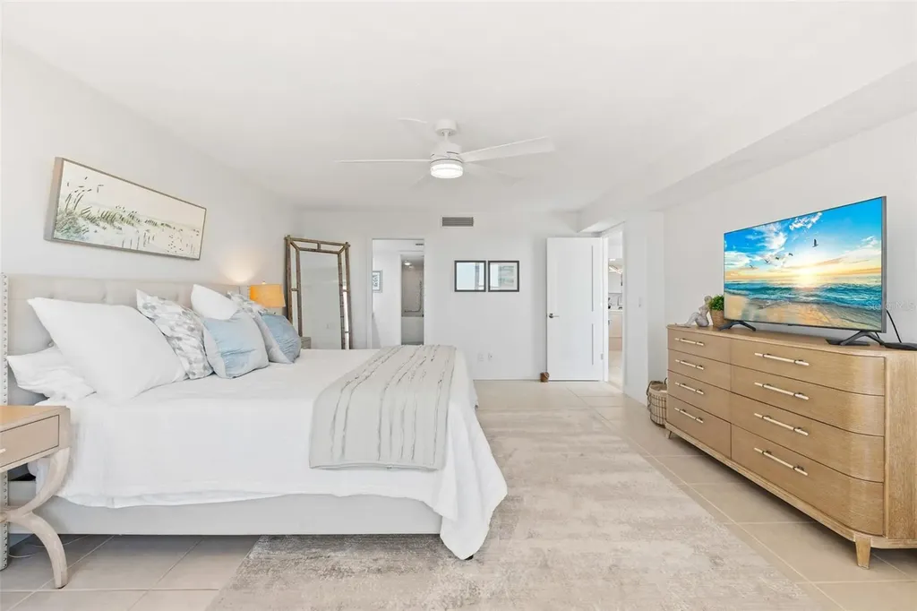 8600 Midnight Pass Road Sarasota FL 34242