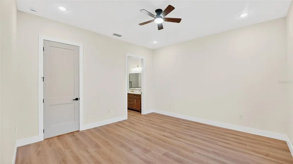 257 Lago Vista Street Debary FL 32713