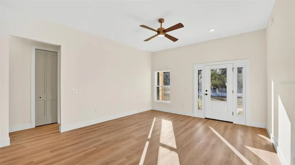 257 Lago Vista Street Debary FL 32713
