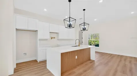 257 Lago Vista Street Debary FL 32713