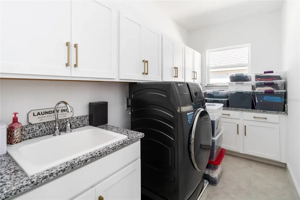 15742 Vetta Drive Montverde FL 34756