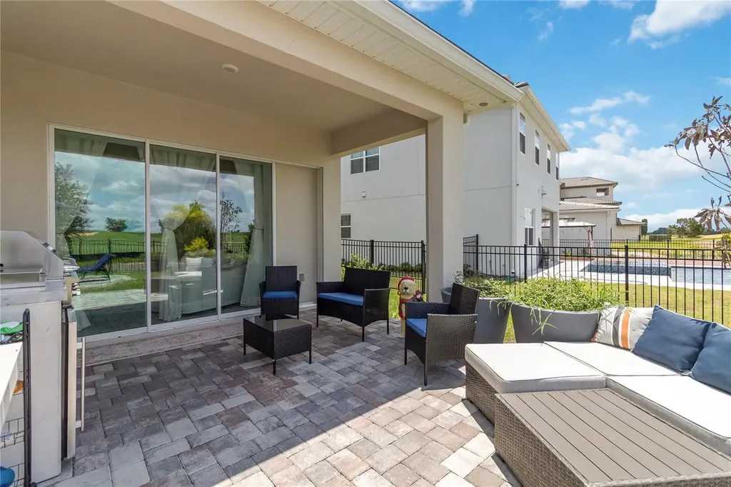 15742 Vetta Drive Montverde FL 34756